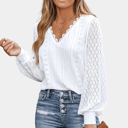 Kvinders Bluse i Lace med V-udskæring 1