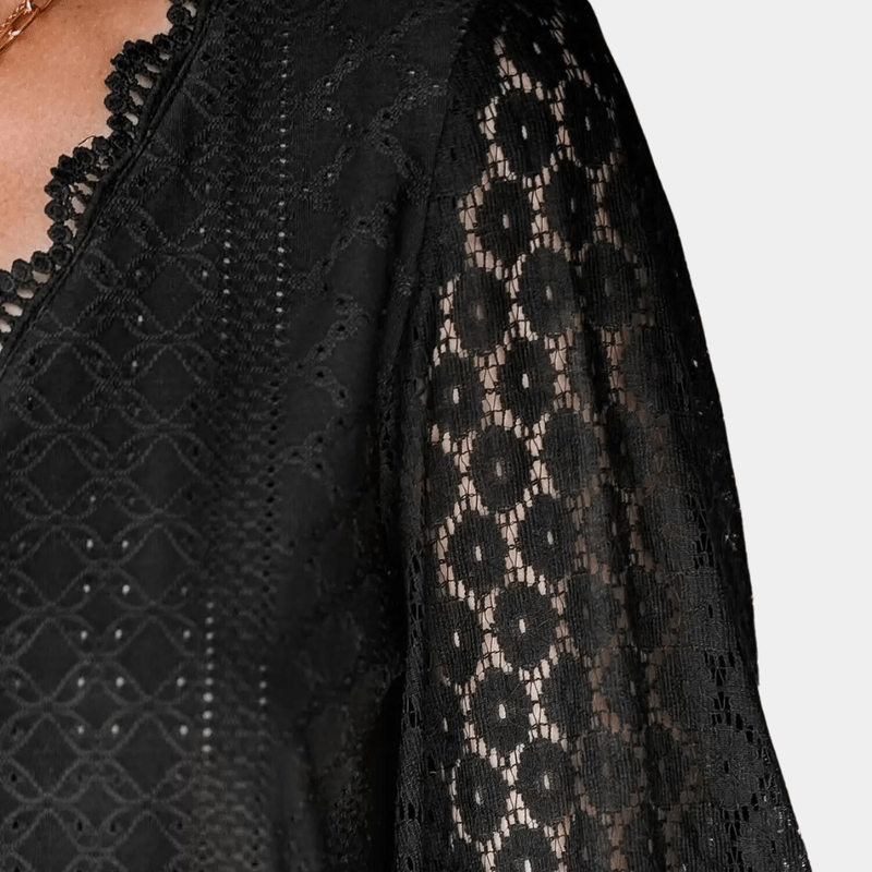 Kvinders Bluse i Lace med V-udskæring 6
