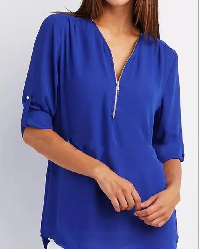 Chiffonbluse med dyb V-hals til kvinder